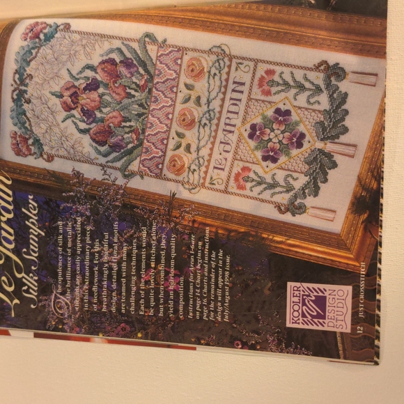 Just CrossStitch Magazine June 1998 - Picture 5 of 15